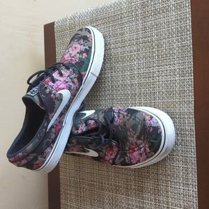 Stefan Janoski Sneakers